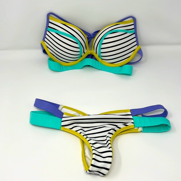 VS Swim Set The Double-Banded Push-up Hottie Halter The Itsy Bikini Set 32C XS - Picture 3 of 5